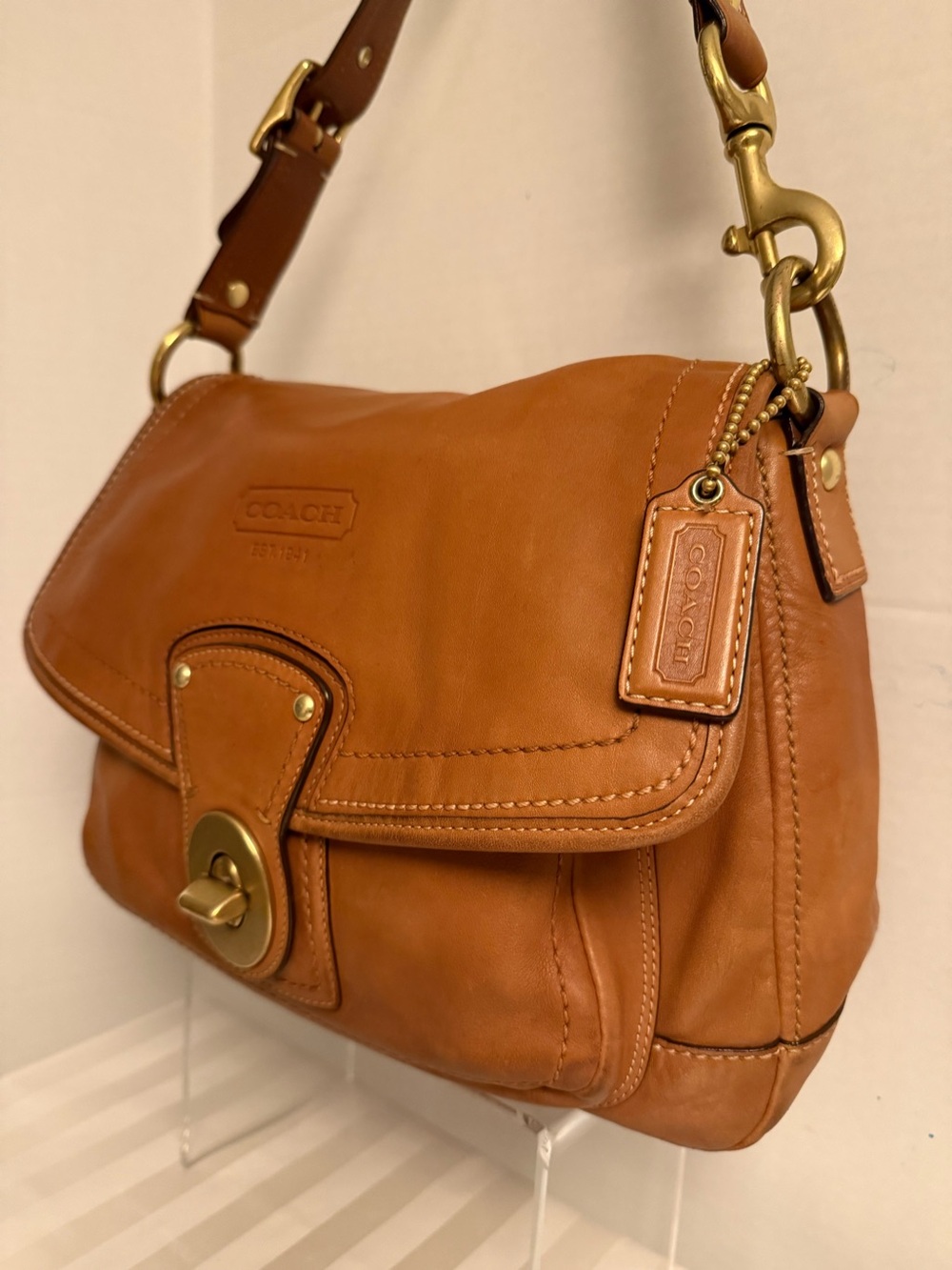 Coach Large F12854 Ali Caramel Leather Turnlock Shoulder Bag - Picture 2 of 13